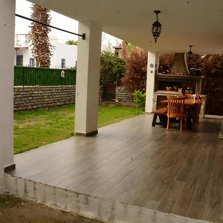 Bodrum-bitez Arasinda, Huzurlu Bir Aile Evi فيلة *