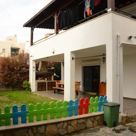 Bodrum-bitez Arasinda, Huzurlu Bir Aile Evi
