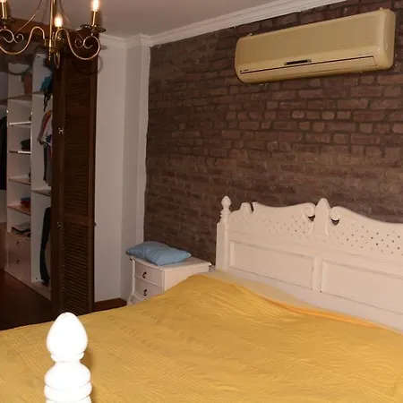 Bodrum-bitez Arasinda, Huzurlu Bir Aile Evi Villa Bodrum